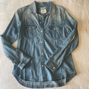 American eagle denim button down